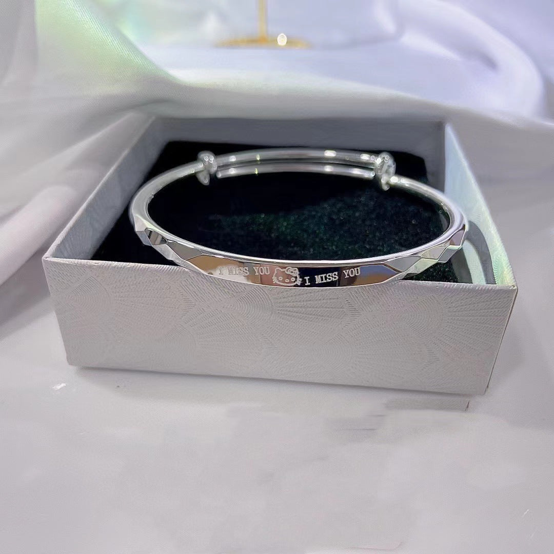 Damenschmuckarmband mit kunstvoller Gravur und elegantem Design Shop Nory