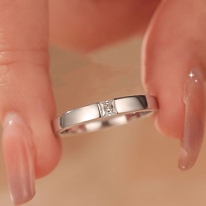 Damen Zirkonia Ring mit funkelndem Design Shop Nory