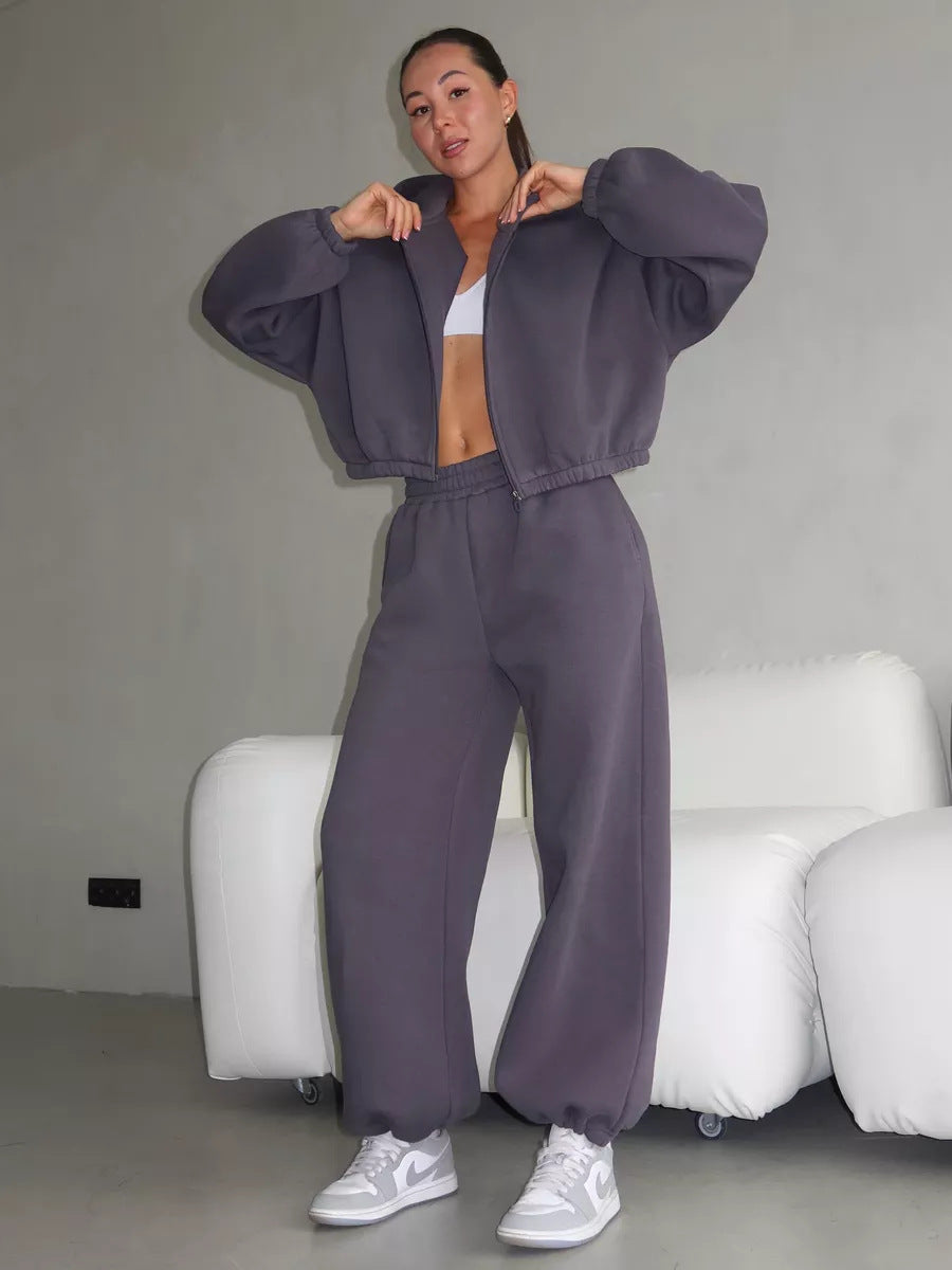 Damen Oversize Sweatset mit Reißverschluss Bomberjacke und Highwaist Jogginghose Shop Nory