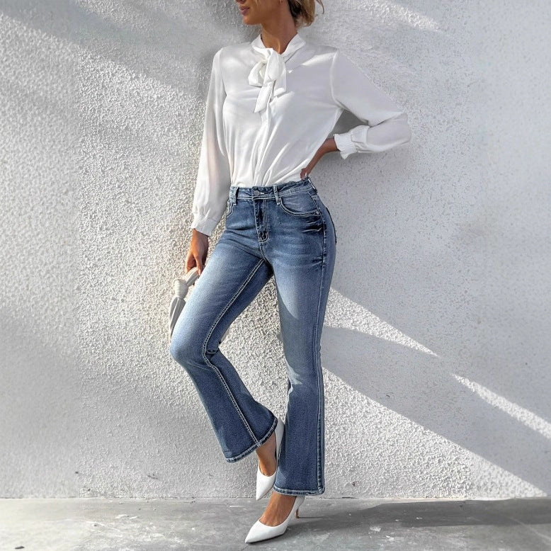 Damen schlanke Bootcut-Jeans mit leichtem Schlag und sculptendem Stretchbund Shop Nory