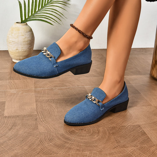 Damen Veloursleder-Loafer mit goldener Kettenapplikation und kleinem Blockabsatz Shop Nory