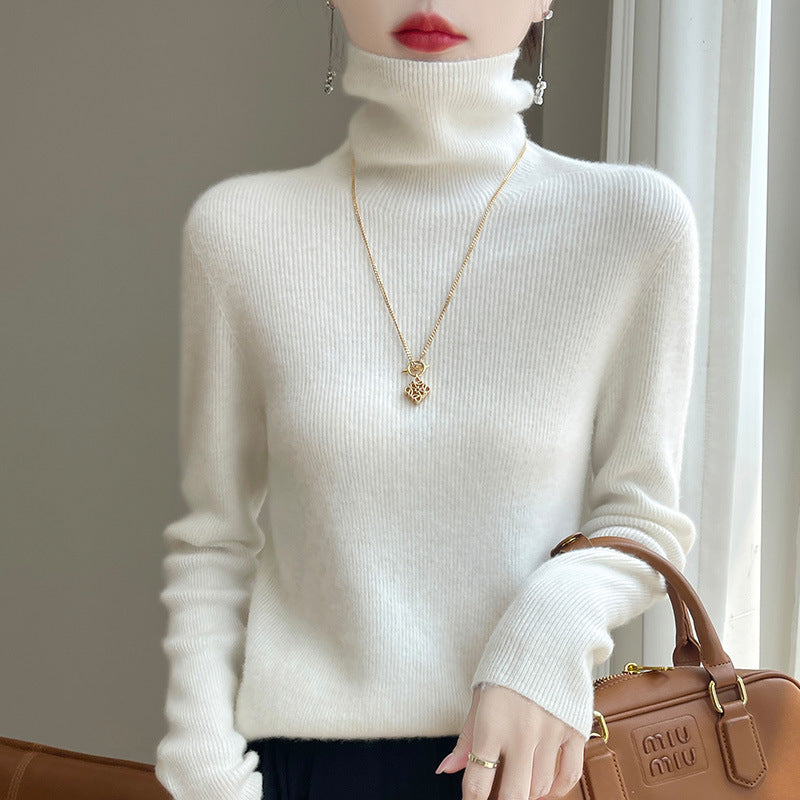 Damen Schmal geschnittener Feinstrick-Rollkragenpullover mit extrafeinem Flauschfinish Shop Nory