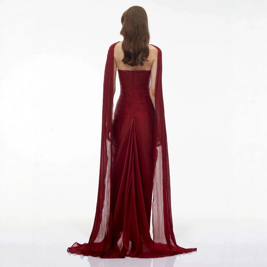 Damen Elegantes Maxikleid mit schulterfreier Silhouette und drapierter Cape-Optik Shopnory