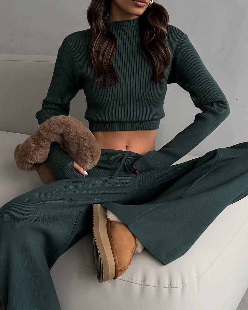Damen geripptes Lounge-Set mit Cropped-Pullover und weiter Jogginghose Shop Nory