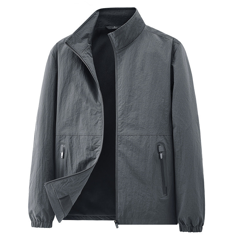 Herren Minimalistische Funktionsjacke mit Stehkragen, atmungsaktivem Meshfutter und wasserabweisenden Reißverschlüssen Shop Nory