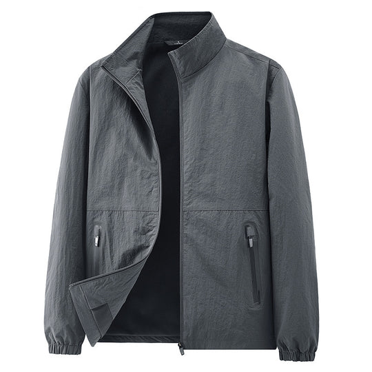 Herren Minimalistische Funktionsjacke mit Stehkragen, atmungsaktivem Meshfutter und wasserabweisenden Reißverschlüssen Shop Nory
