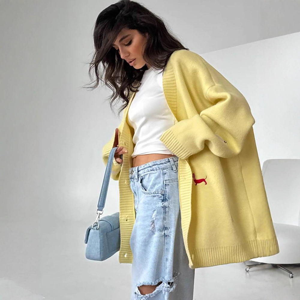 Damen Oversized Strickcardigan mit gestickten Dackelmotiven Shop Nory