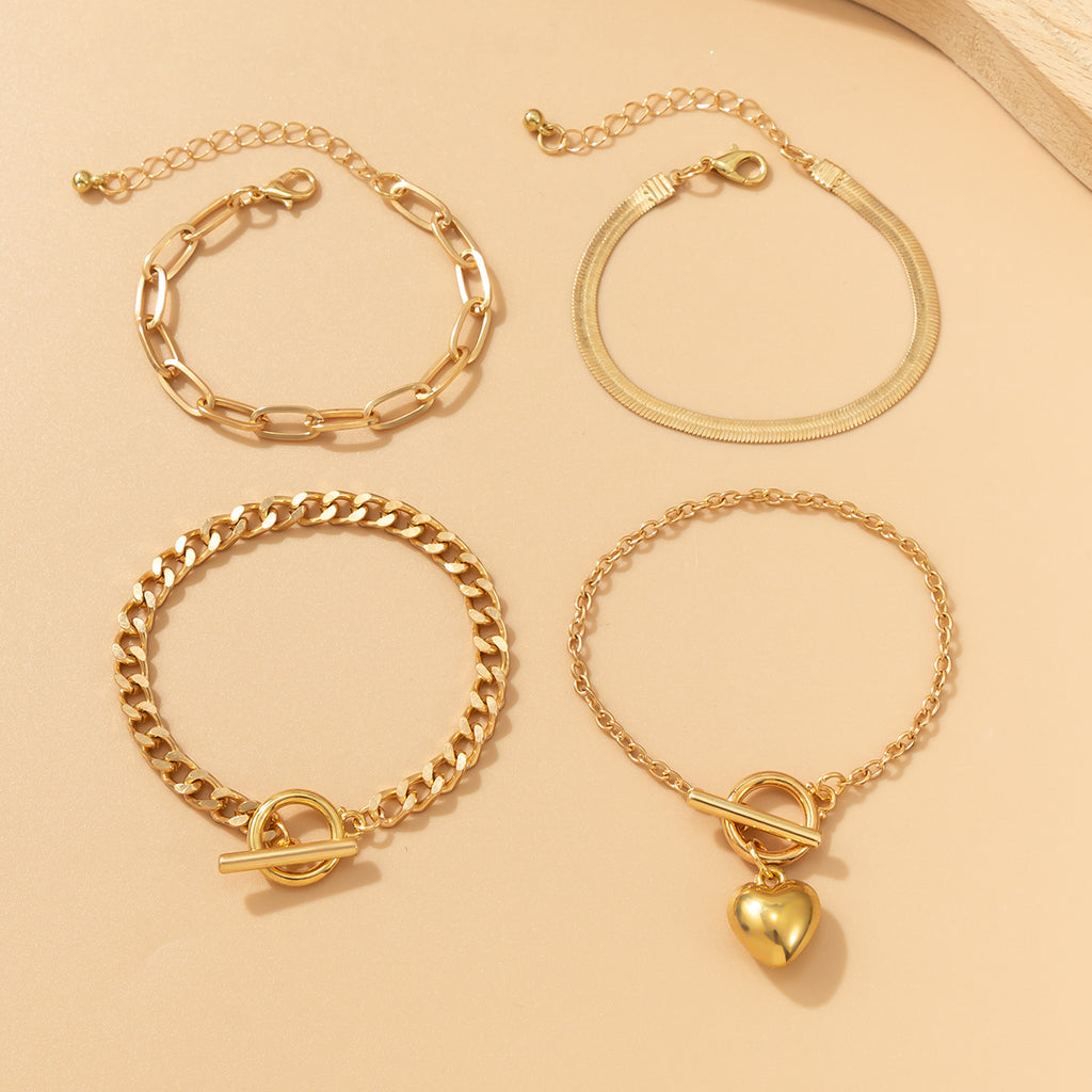 Damen Armband-Set mit herzförmigem Anhänger und verschiedenen Kettenstrukturen