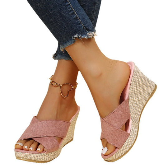 Damen Wedge-Sandalen mit elegantem Kreuzband und leichtem Fußbett