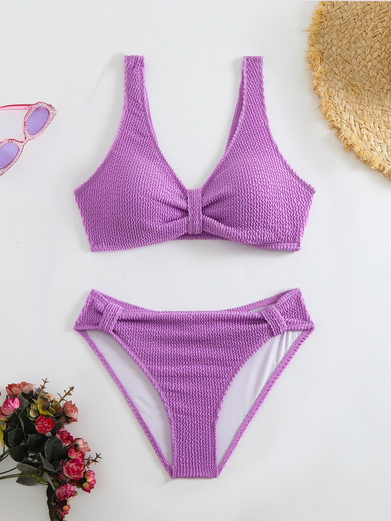 Damen strukturierter Bikini mit versetztem Band