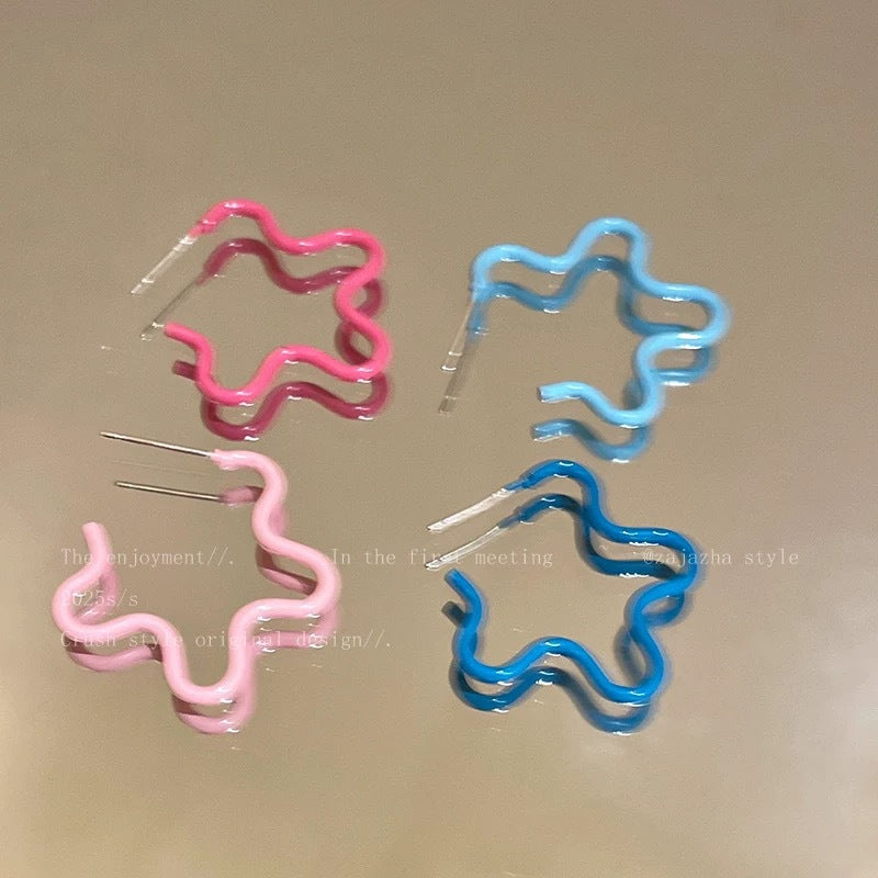 Damen Ohrstecker im einzigartigen Wellendesign Shop Nory