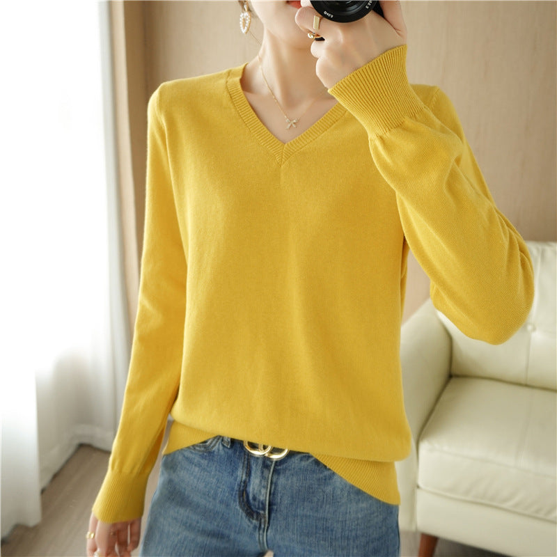 Damen Leichter V‑Ausschnitt Feinstrickpullover aus kaschmirweicher Baumwollmischung mit elastischen Rippbündchen Shop Nory