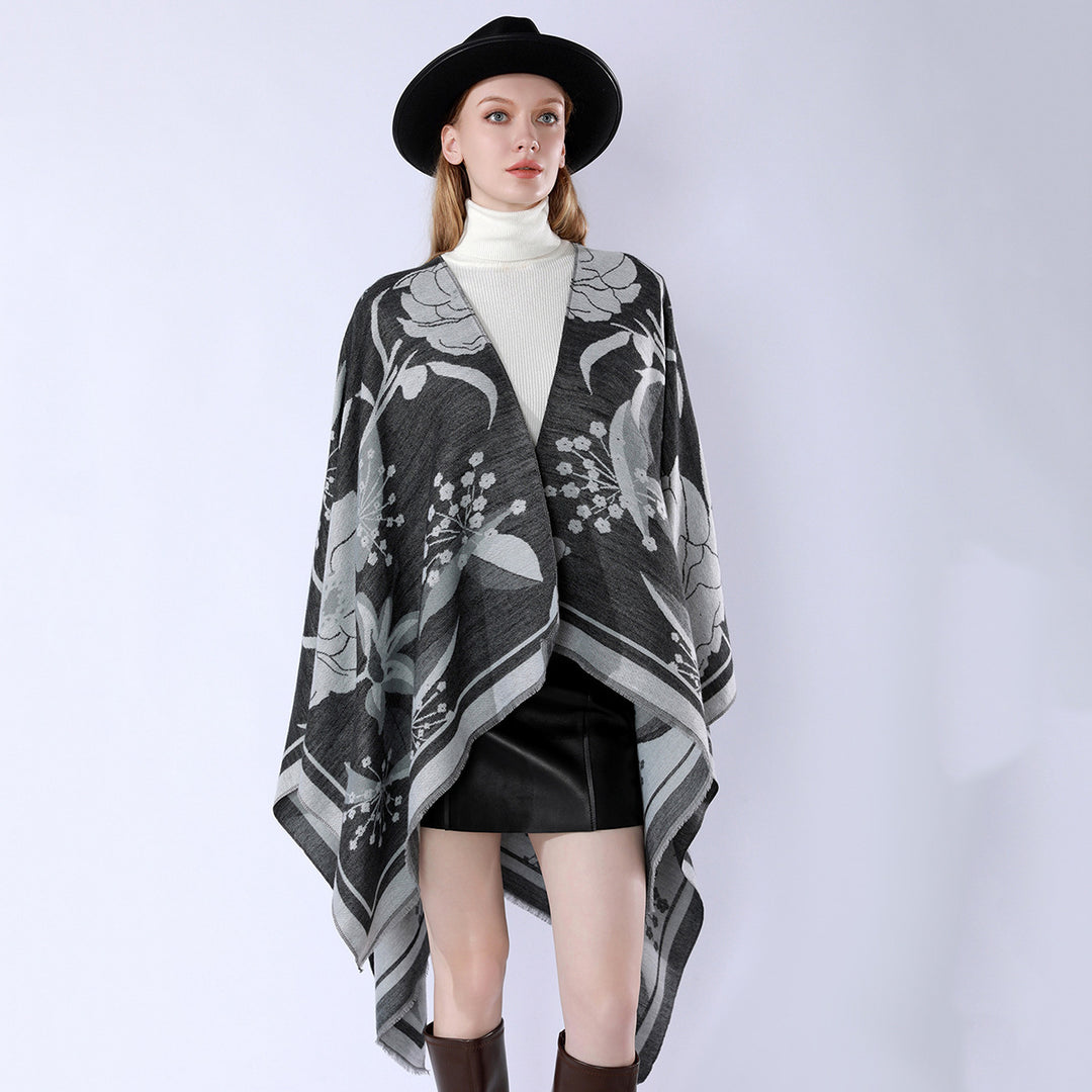 Damen Floraler Jacquard-Überwurf im kastigen Kimono-Fall mit feiner Fransenkante Shop Nory