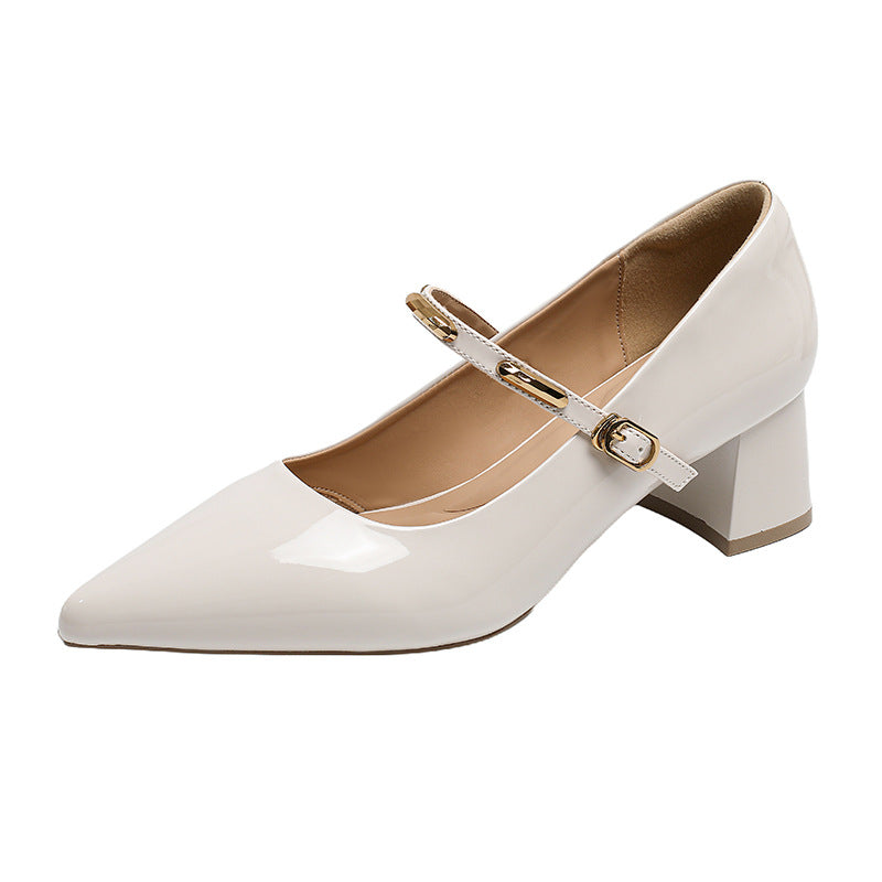 Damen Pumps mit elegantem Riemchen und komfortablem Blockabsatz