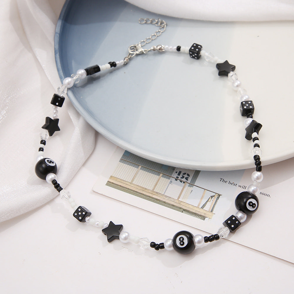 Damenkette mit kreativen Sternen und Würfeln Shop Nory