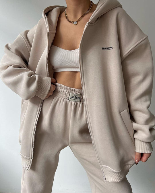 Damen Oversize Kapuzen-Sweatjacke mit Reißverschluss und High-Waist Jogginghose Set Shop Nory