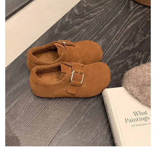Damen Gefütterte Veloursleder-Mary‑Jane‑Hausschuhe mit verstellbarer Metallschnalle Shop Nory