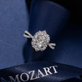 Damenring mit prachtvollem ovalen Diamanten und funkelndem Zirkonia-Besatz Shop Nory