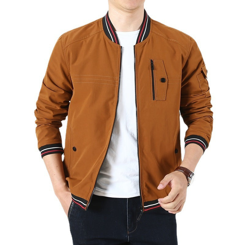 Herren Leichter Bomberblouson im Retro‑Sportstil mit geripptem Kragen und Reißverschluss‑Taschendetail Shop Nory