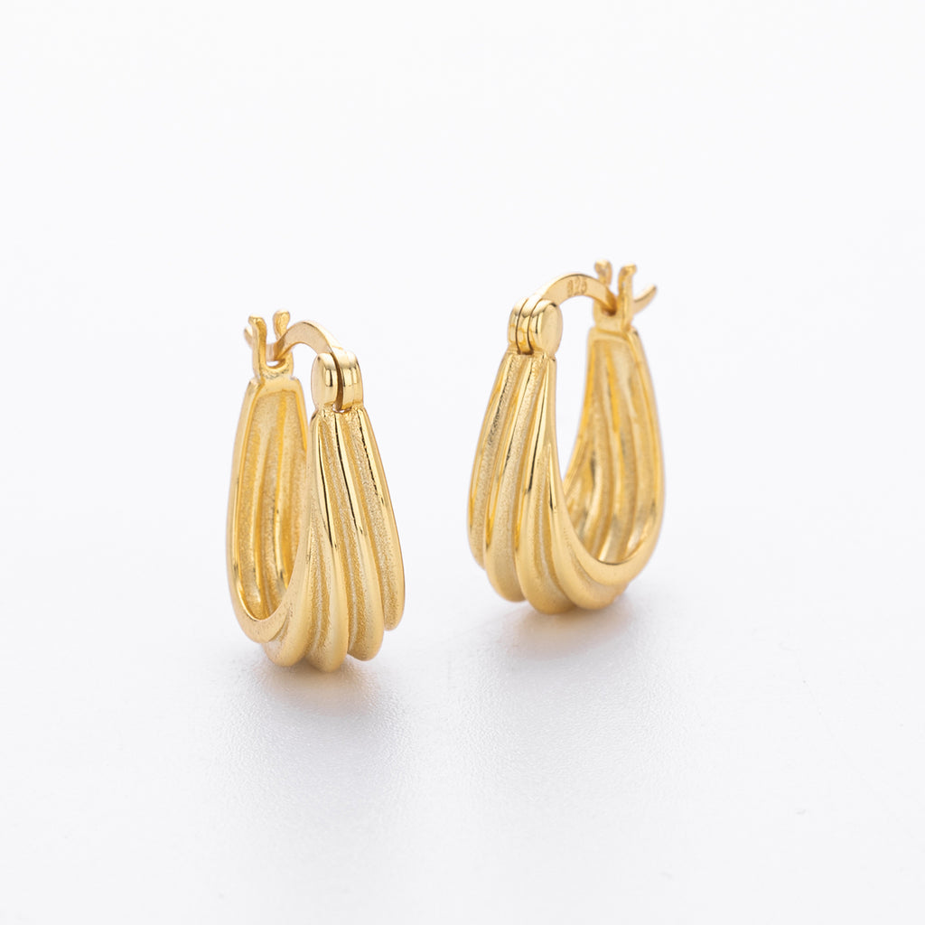 Damen Ohrringe mit raffiniertem gewellten Design aus 925 Sterling Silber Shop Nory