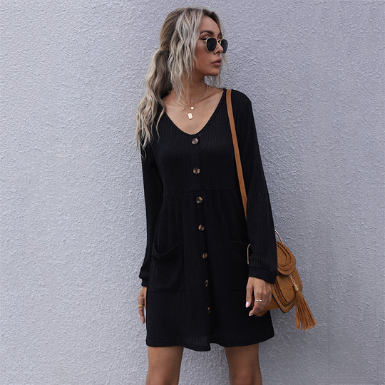 Damen Strick-Kurzkleid mit V‑Ausschnitt, Knopfleiste und Eingrifftaschen Shop Nory