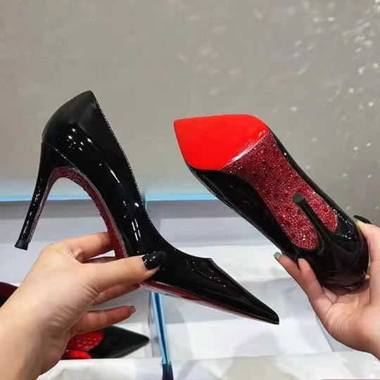 Damen Elegante Lack-Pumps mit spitz zulaufender Silhouette und Stiletto-Absatz Shop Nory