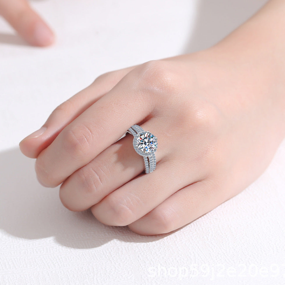 Damen luxuriöser Solitärring mit funkelndem Zirkonia Shop Nory