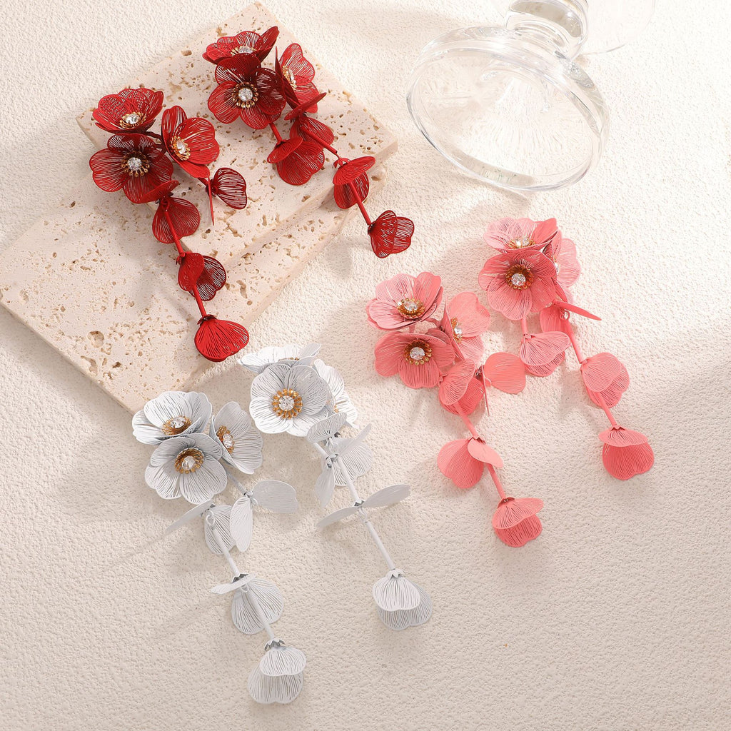 Damen Ohrhänger mit kunstvollem Blumenmuster Shop Nory
