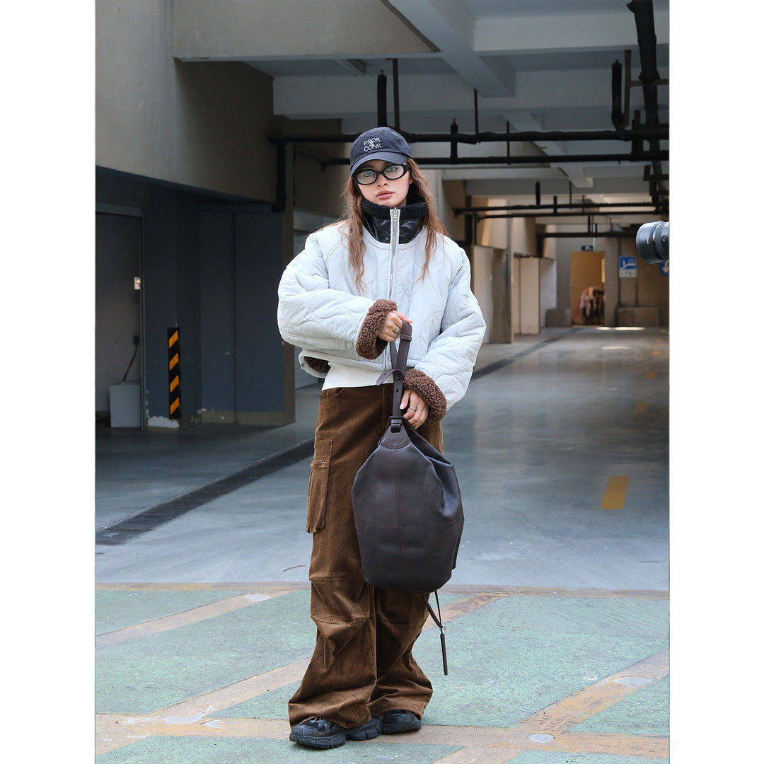 Damen Kurz geschnittene gesteppte Bomberjacke mit Teddyfutter Shop Nory