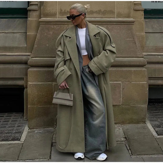 Damen Extravaganter Oversize-Mantel im Maxilänge aus Wollmix mit betonter Schulterpasse und weiten Aufschlägen Shop Nory