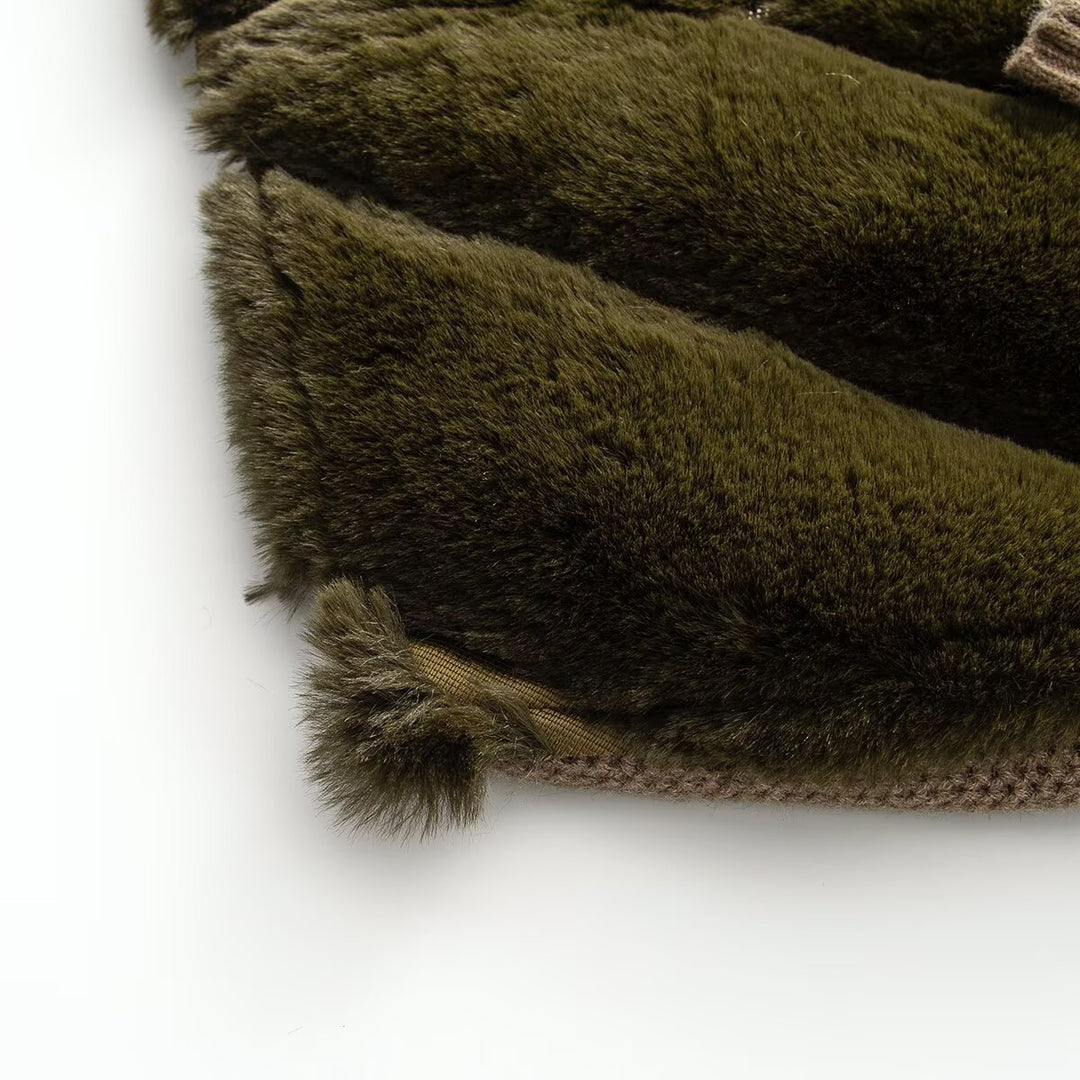 Damen Kurzjacke mit Kunstpelz‑Einsatz, grobgestrickten Ärmeln und Stehkragen Shop Nory