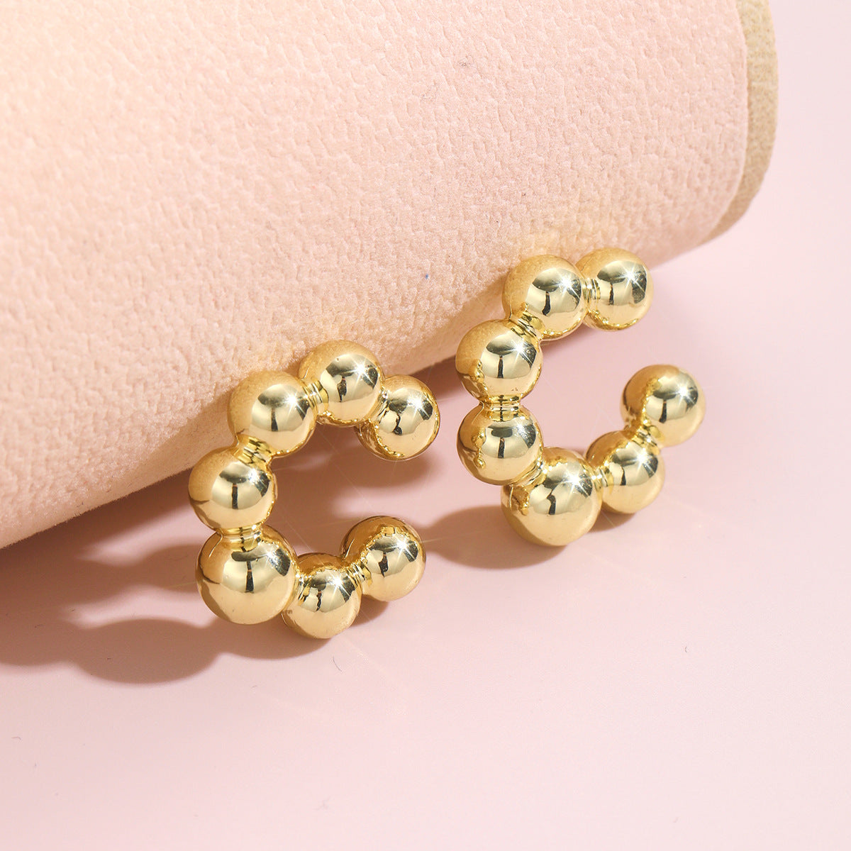 Damen Creolen Ohrringe im modernen Halbmond-Design Shop Nory