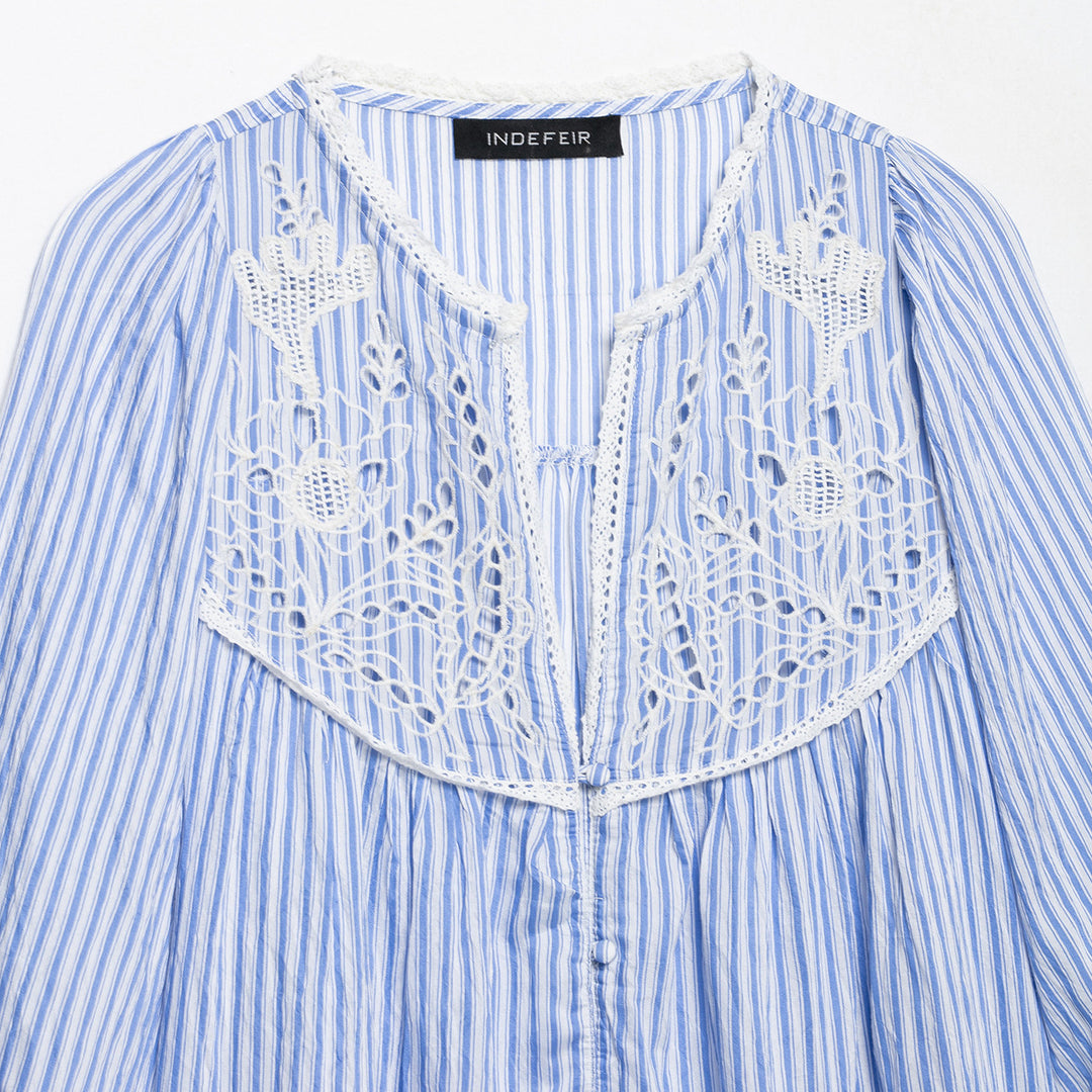 Damen Gestreifte Bluse mit Häkelspitze, Ballonärmeln und Knopfleiste Shop Nory