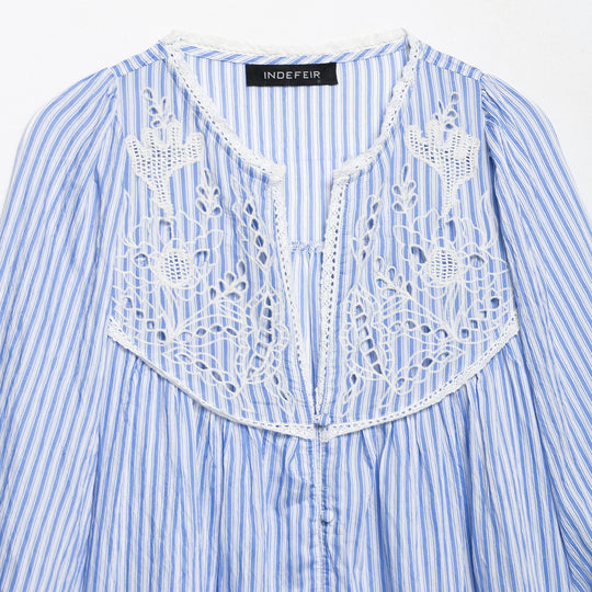 Damen Gestreifte Bluse mit Häkelspitze, Ballonärmeln und Knopfleiste Shop Nory