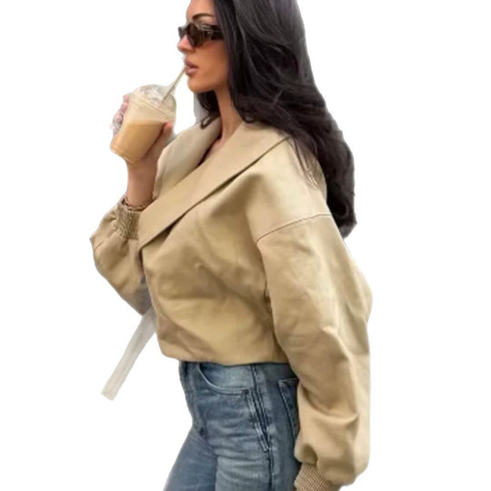 Damen Kurzblouson mit kastiger Cropped‑Silhouette, Ballonärmeln und Schnallen‑Detail Shop Nory