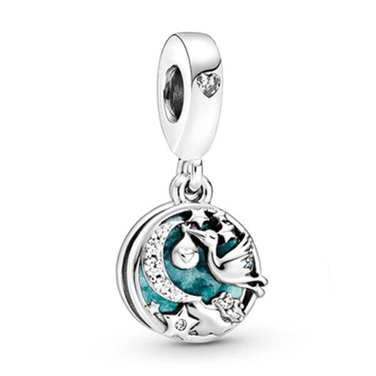 Versilberter Charm-Anhänger mit Mond, Sternen und Tanzender Elfe