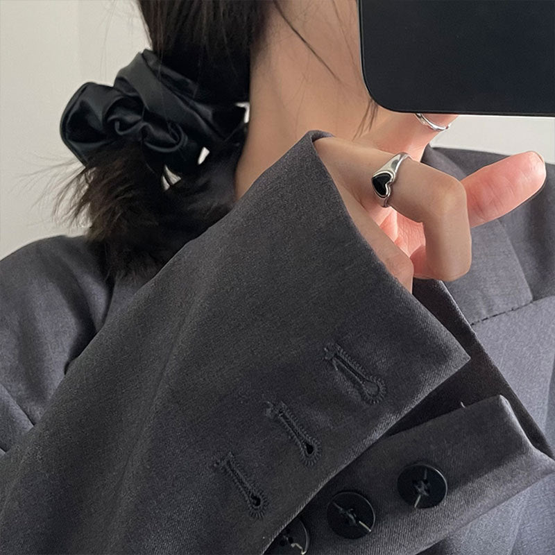 Damenring mit herzförmigem, schwarzem Stein und elegantem Silberdesign Shop Nory