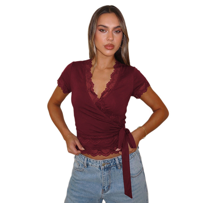 Damen Wickeloberteil mit zarten Spitzenakzenten und elegantem V-Ausschnitt Shopnory