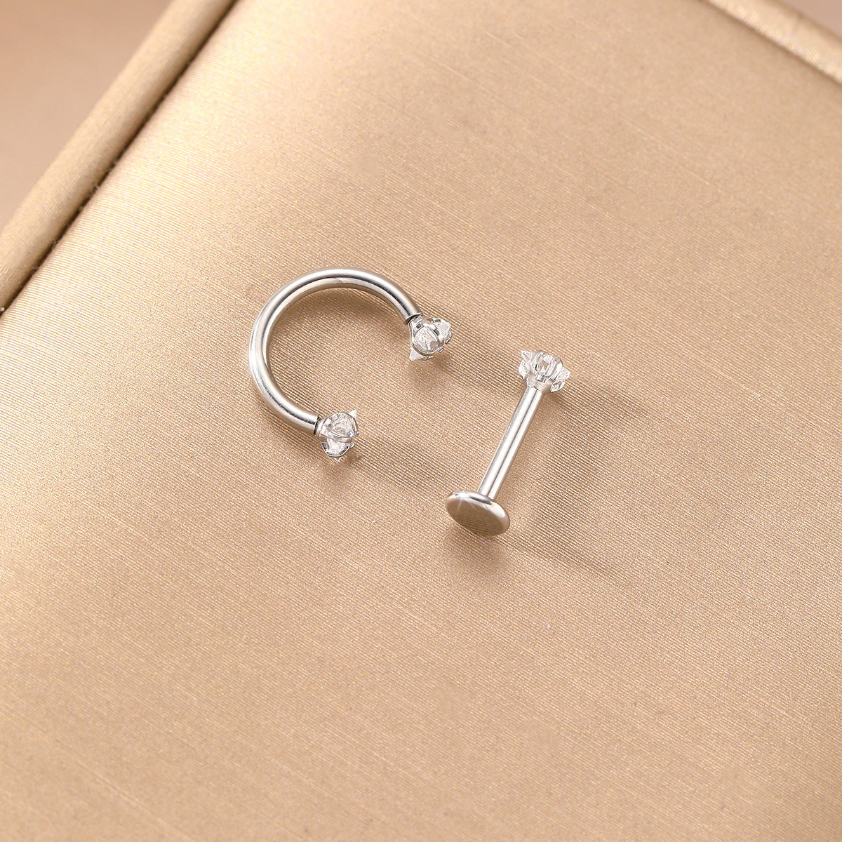Damen Nasenpiercing mit funkelndem Zirkonia Shop Nory
