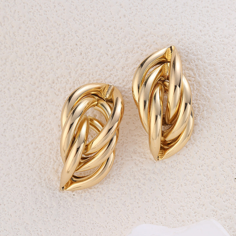 Damen Ohrringe mit elegantem gedrehten Design Shop Nory