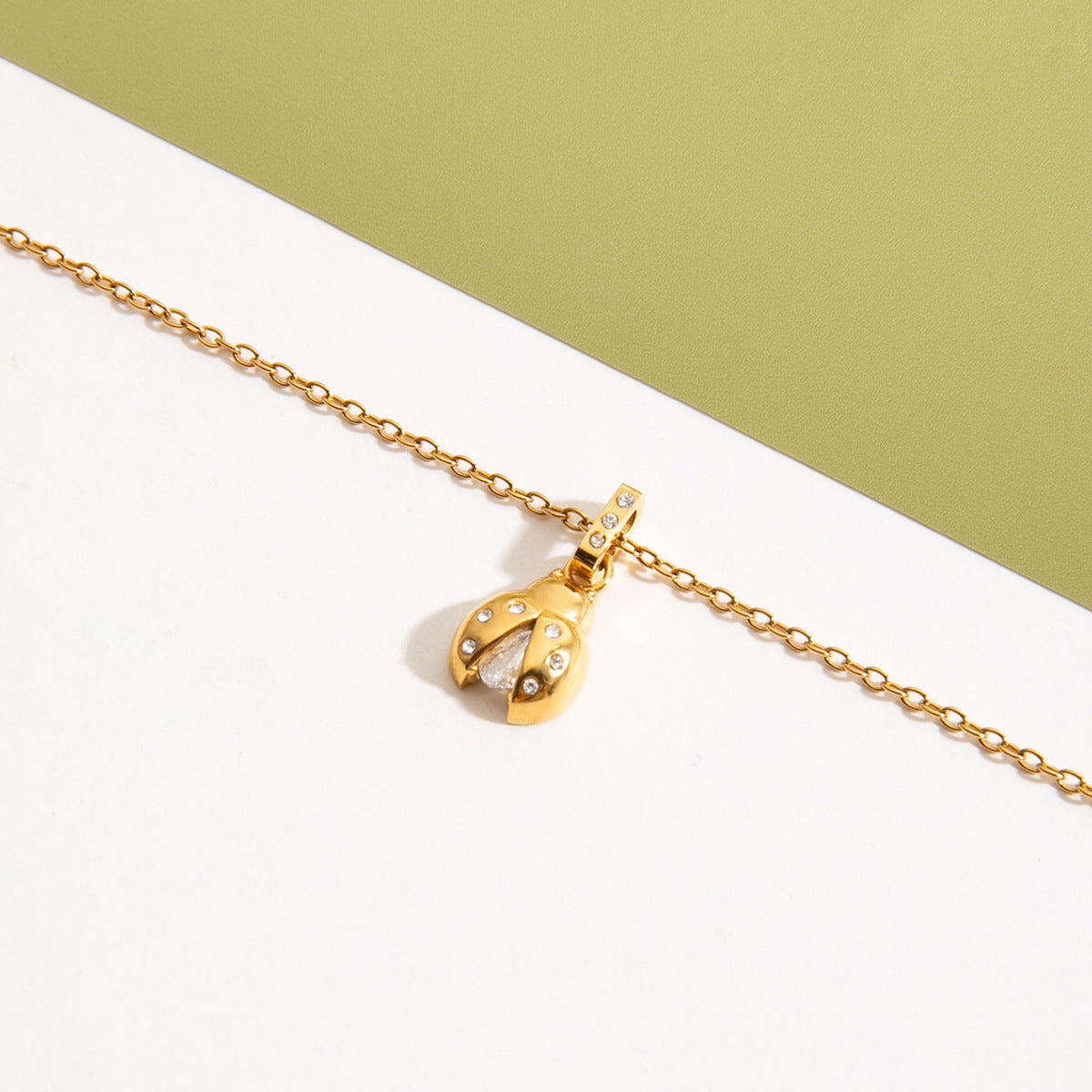 Damen Halskette mit funkelndem Anhänger und verlängerbarem Design Shop Nory
