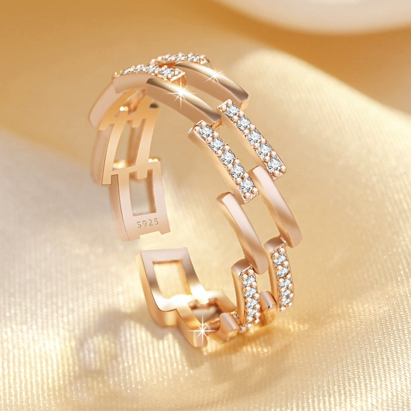 Damen Offener Ring mit kunstvollem Design und funkelnden Zirkonia Shop Nory