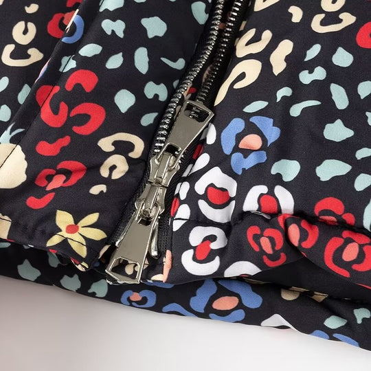 Damen Leichte wattierte Kurzjacke mit Stehkragen, verdeckter Knopfleiste und 3/4-Ärmeln Shop Nory
