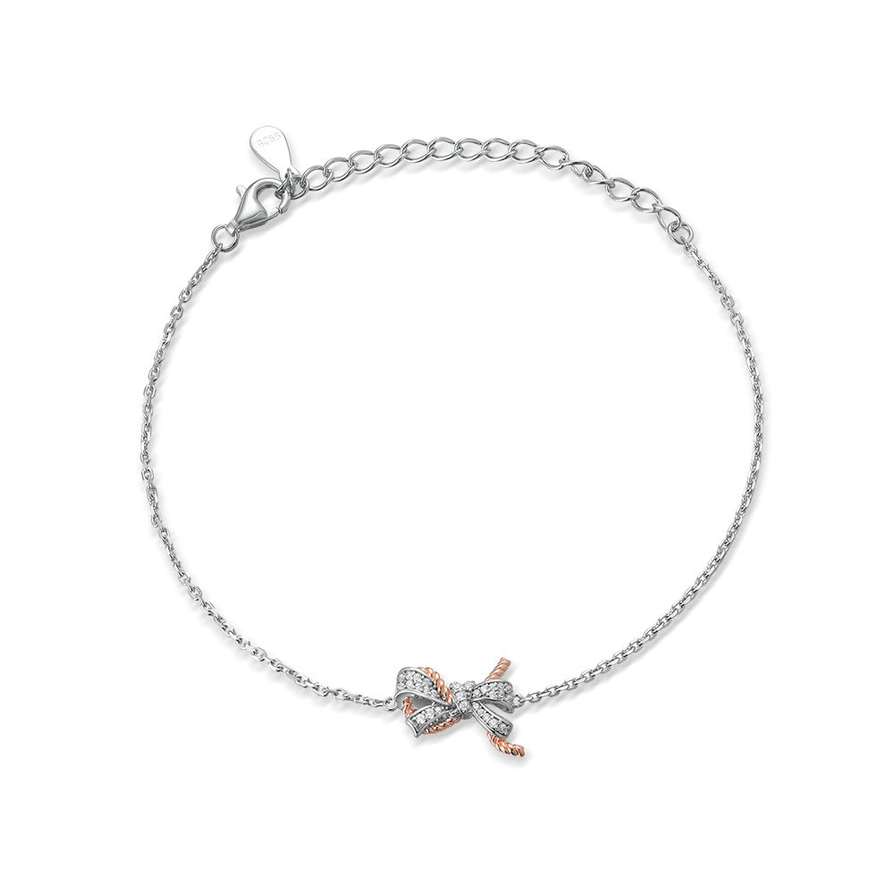 Damenarmband mit funkelndem Zirkonia und modernem Wellenmuster Shop Nory