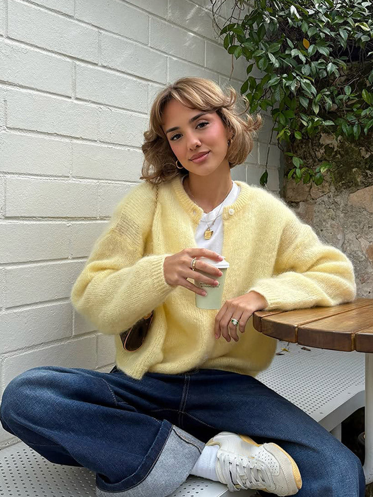 Damen weicher Strickcardigan mit großen Puffärmeln