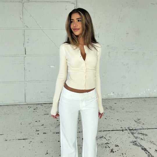 Damen Taillierter Cropped-Cardigan aus Feinstrick mit Rippbund und Knopfleiste Shop Nory
