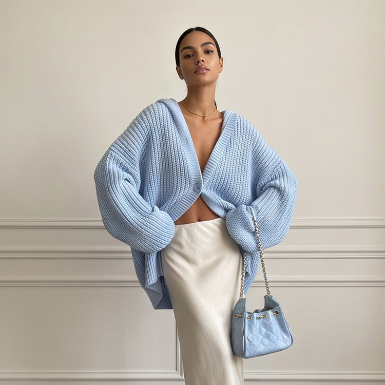 Damen Oversized Kapuzen-Strickcardigan mit Ballonärmeln und Knopfleiste Shop Nory