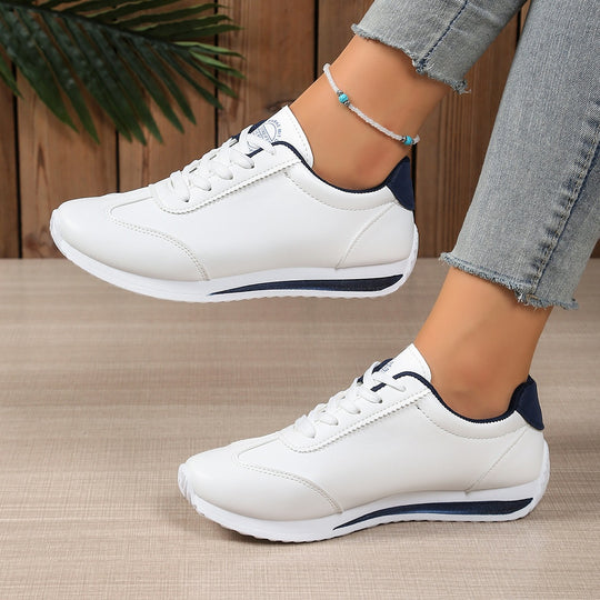 Damen Sneaker mit leichter Keilsohle und kontrastfarbenem Fersenpatch Shop Nory
