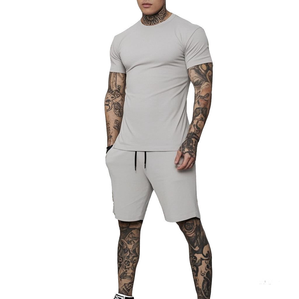Herren Sportliches Kurzarm- und Shorts-Set mit kontrastierenden Details