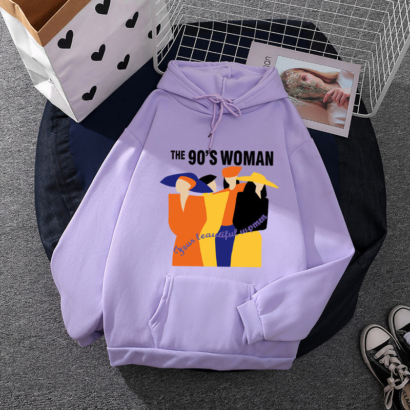 Damen nan weit geschnittener Kapuzenpullover mit Neunzigerjahre-Illustrationsprint, angerautem Fleece und Kängurutasche Shop Nory